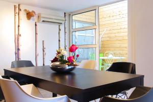 Appartements 444 Tourny - Localisation exceptionnelle 2 chambres avec ascenseur et Parking : photos des chambres