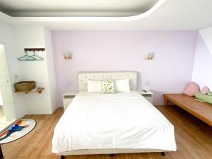 Phòng Giường Đôi có Ban công và Nhìn ra Biển (Double Room with Balcony and Sea View)