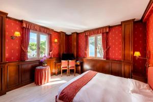 Double Room with Lake View room in Hotel Du Lac Menaggio