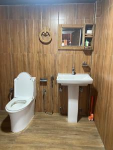 JAYANTI MOTHER NATURE HOMESTAY MUNSYARI