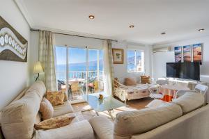 Bonito apartamento frente al mar