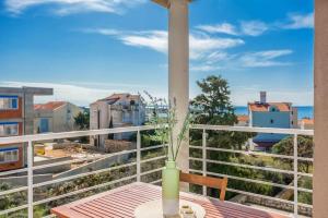 Rogina 1. sea view apartment