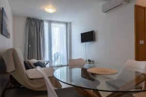  Comfort One-Bedroom Apartment with Balcony and Partial Sea VIew - 1st Floor room in Atlantic Sagres