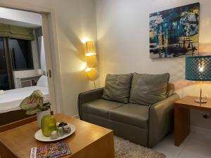 Fabulous Skyline KL Greenbelt Makati