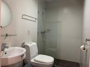 Fabulous Skyline KL Greenbelt Makati