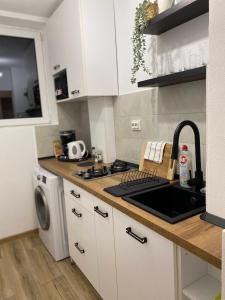 Central Cozy Apartment North Railway St - 4 Min Walk