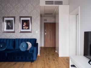 Prymasa Tysiąclecia 83A Oddzielna Sypialnia z Garażem By Perfect Apart 530