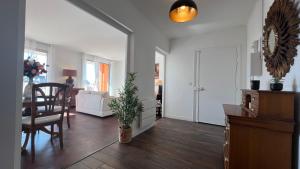 Appartements HOMEY VINTAGE - Hypercentre - Proche Gare et Tram - Terrasse privee - Wifi gratuit : photos des chambres