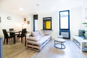 Appartements LE COTE COUR : photos des chambres