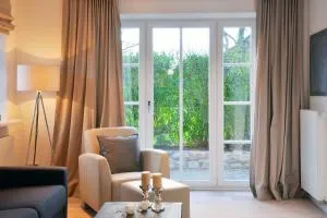 Rackmers Hof - Suiten Hotel garni mit Sauna - Oevenum