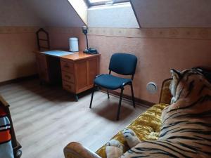 Sejours chez l'habitant Chambre a l etage avec bureau : photos des chambres