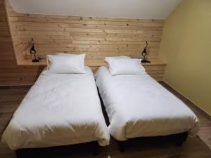 B&B / Chambres d'hotes Chambres Jura Sud : photos des chambres