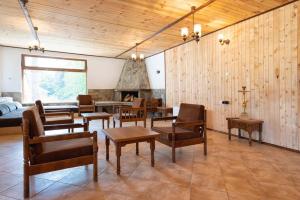 Guest Houses Apriltsi