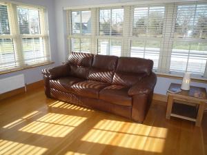 Derryleigh House Boherbue by Trident Holiday Homes