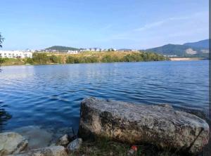Ipoh Lake View Cozy Home Big House