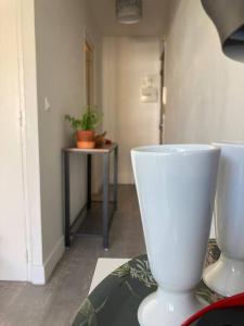 Appartements Cozy Studio with balcony and free parking : photos des chambres
