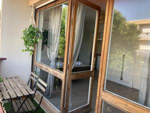 Cozy Studio with balcony and free parking