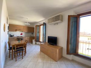 SAGGI - 3 posti letto sul mare con posto auto