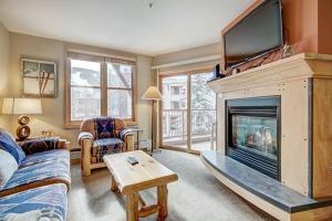 Premier Silver Mill 8181 - 2Br-Walk to Slopes! Kids Ski Free! condo