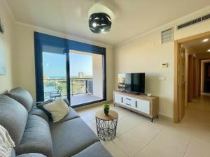 Apartamento con piscina padel y vistas al mar