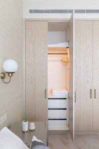 Palm Tower St. Regis Amazing view high-end Studio