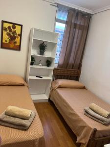 Malvarrosa habitación cómoda y sencilla cerca de la playa