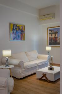 Nice 1BD apartment close to metro station Ampelokipoi