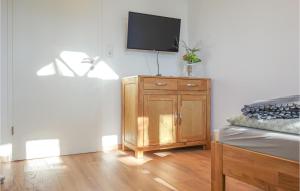 Amazing Apartment In Loxstedt With Wifi