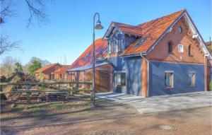 Amazing Apartment In Loxstedt With Wifi