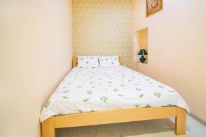 Двокімнатна квартира у центрі міста Львів з двориком