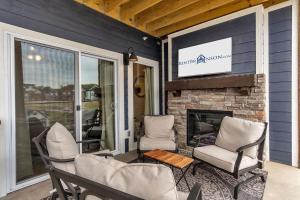 Idle Time at Table Rock Lake