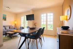 Appartements Les Jardins de Provence • Beau Rivage • Proche mer : photos des chambres