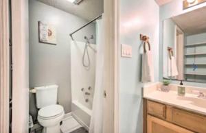 New! LSU Baton Rouge Contemporary 3 Bedroom Suite Condo