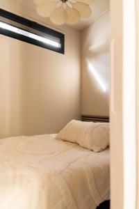 Luxe tiny house STEC midden op de Veluwe in Nunspeet