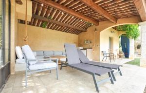 Maisons de vacances Amazing Home In Fayence With Outdoor Swimming Pool, 5 Bedrooms And Sauna : photos des chambres