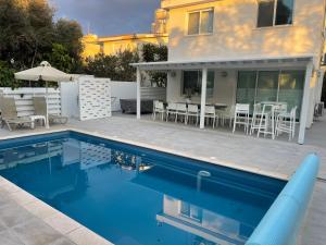 Konnos Hight Villa