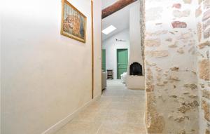 Maisons de vacances Awesome Home In Castillon-du-gard With 3 Bedrooms And Wifi : photos des chambres