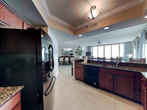 Crystal Shores West #1404