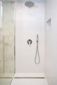 Family-friendly apartments with swimming pool Sveti Filip i Jakov, Biograd - 20861