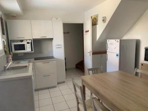 Maison Familiale 3 Chambres avec Jardin, Piscine Commune, à 150m de la Mer - Bretignolles-sur-Mer - FR-1-231-146