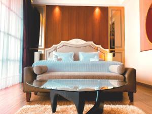 Grand Lord Hotel & Residence - Pattaya