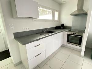 Maisonnette rénovée proche plage des Dunes, patio et confort moderne - FR-1-231-282