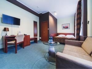 Studio room in Hotel Chmielna Warsaw