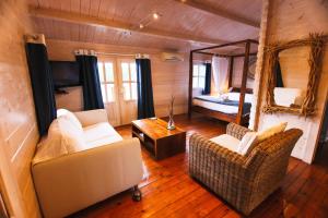 Lodges Dahu Wake Park, proche Saint Emilion : photos des chambres