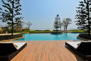 Tascany Sea Beach Chaam-Huahin