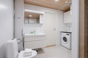 "Station" - Modern 1BR with Sauna next to Railway Station