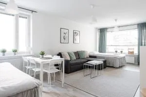 Spacious Downtown Apartment with Balcony next to Restaurants - Hosted by 2ndhomes - Tampere