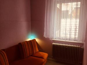 Ferienhaus am Fluss mit traumhafter Dachterrasse ,Garten und Grill