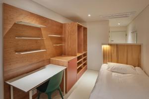 Phòng giường đơn - Phòng nghỉ (Single - Room)