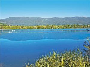 Wonderful La Villa du Lac - One Bedroom, 4 people